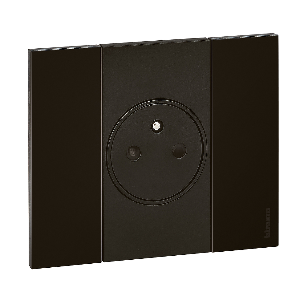 LNW PRISE 2P+T 16A AUTO