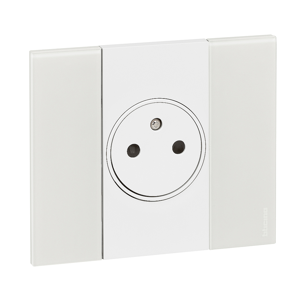 LNW PRISE 2P+T 16A AUTO