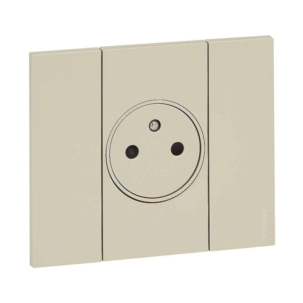 LNW PRISE 2P+T 16A AUTO