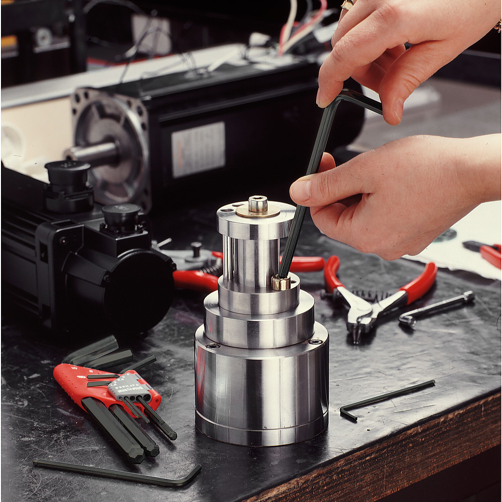 Clé male Longue 83H. - Vignette 3