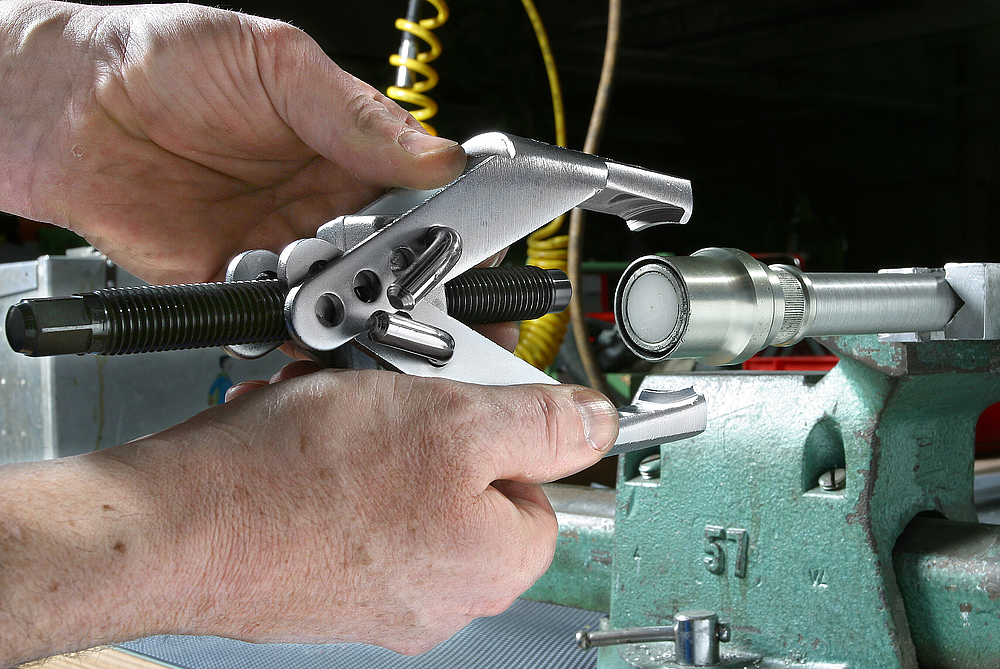 U.35 - Extracteurs pour prise extérieure griffes 15-75mm Facom