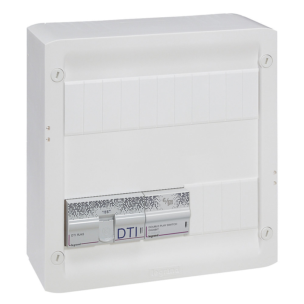 BASIQUE DP 4 RJ45+2TV DRIVIA13