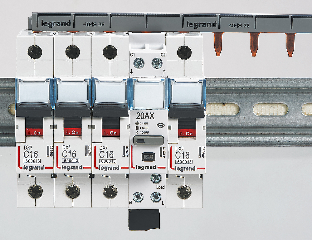 CONTACTEUR CONNECTE