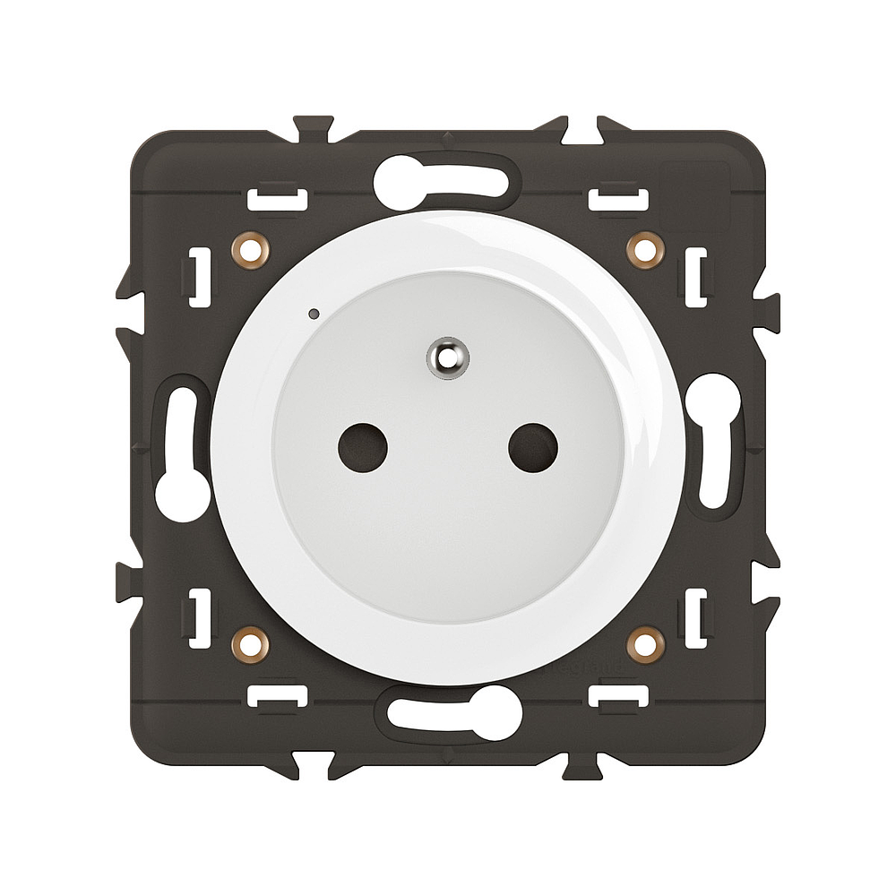 PRISE CONNECTEE FR BA 16A BLA