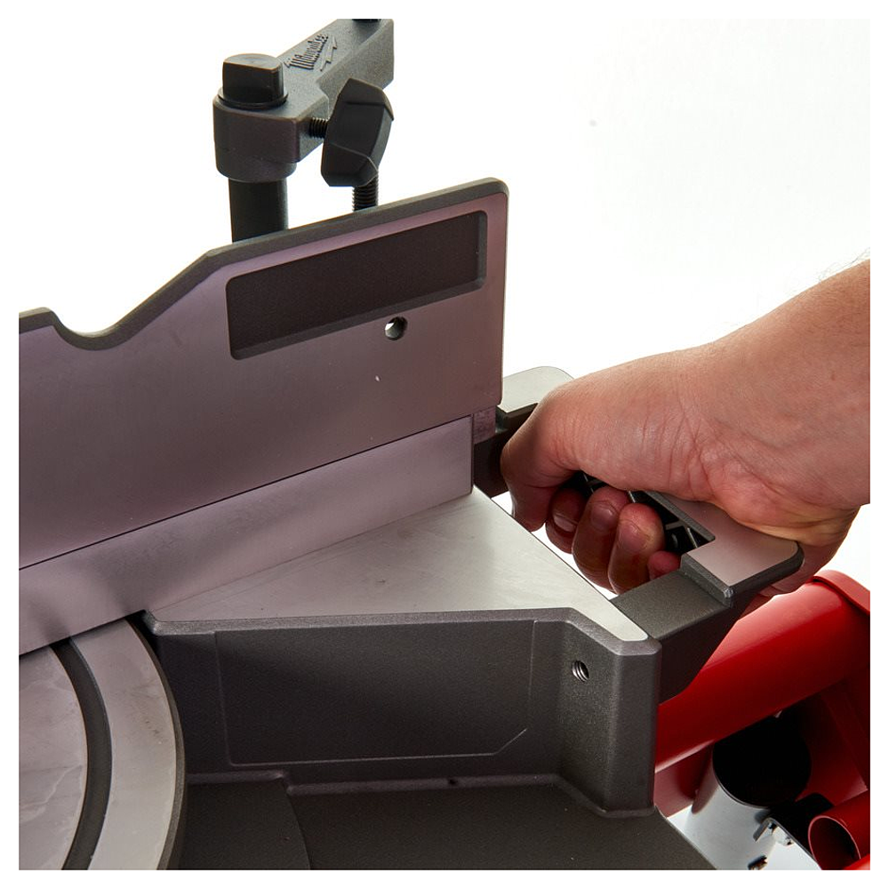 SCIES À ONGLET RADIALES