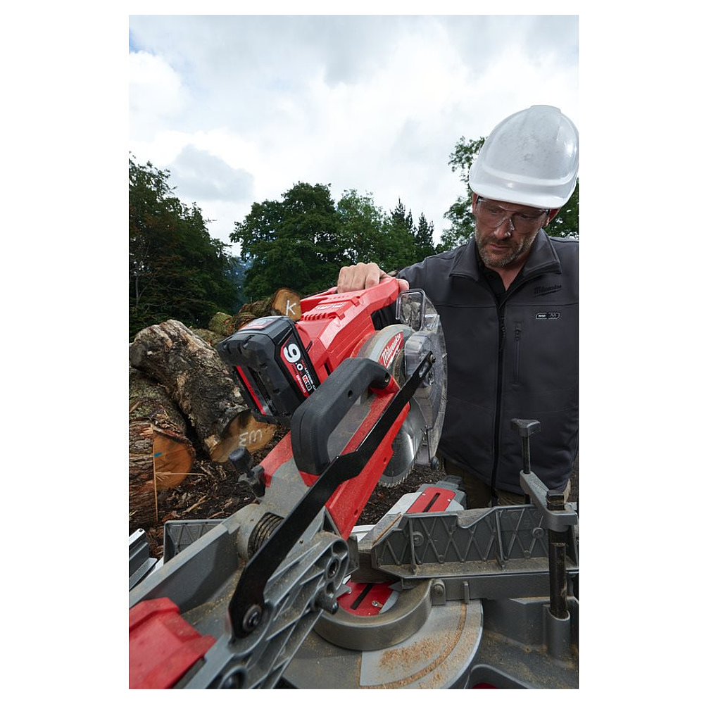 SCIES À ONGLET RADIALES