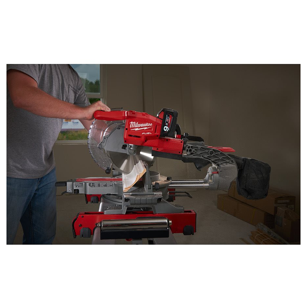 SCIES À ONGLET RADIALES