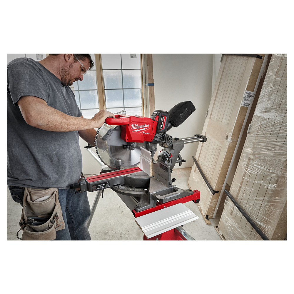 SCIES À ONGLET RADIALES