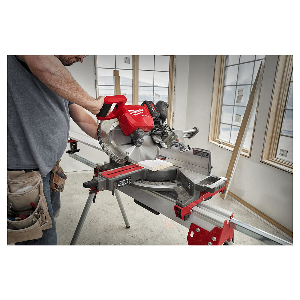 SCIES À ONGLET RADIALES