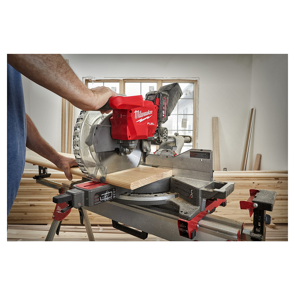 SCIES À ONGLET RADIALES