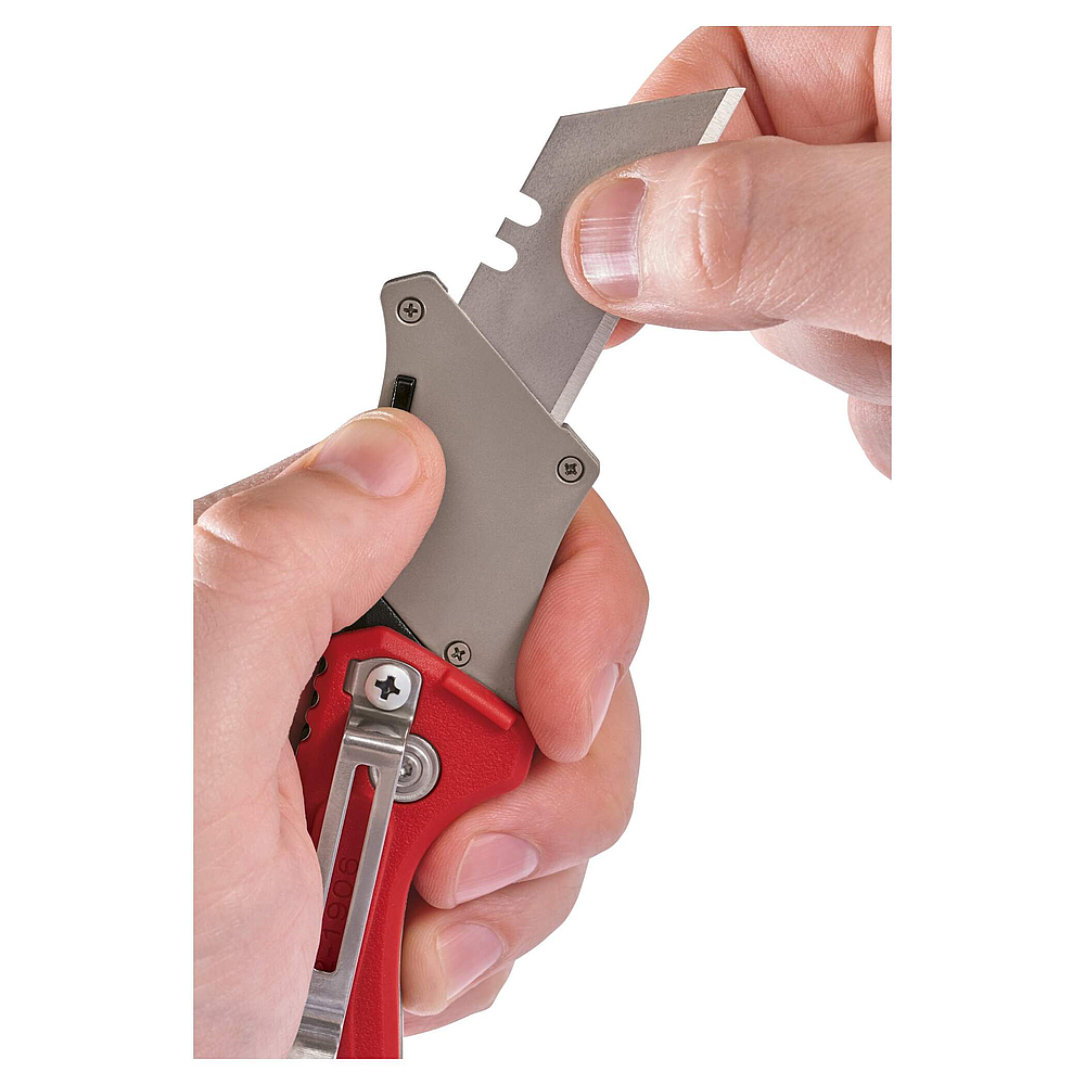 COUTEAUX, CUTTERS & LAMES