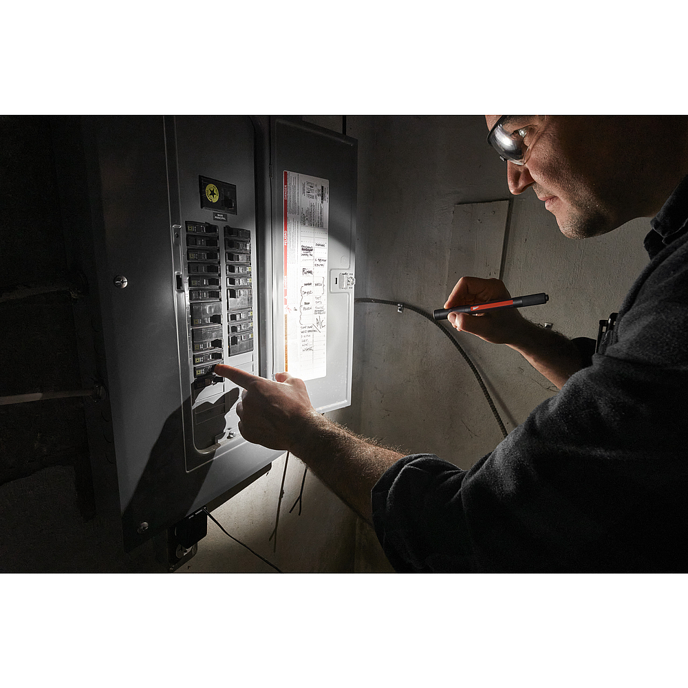 ÉCLAIRAGES PERSONNELS