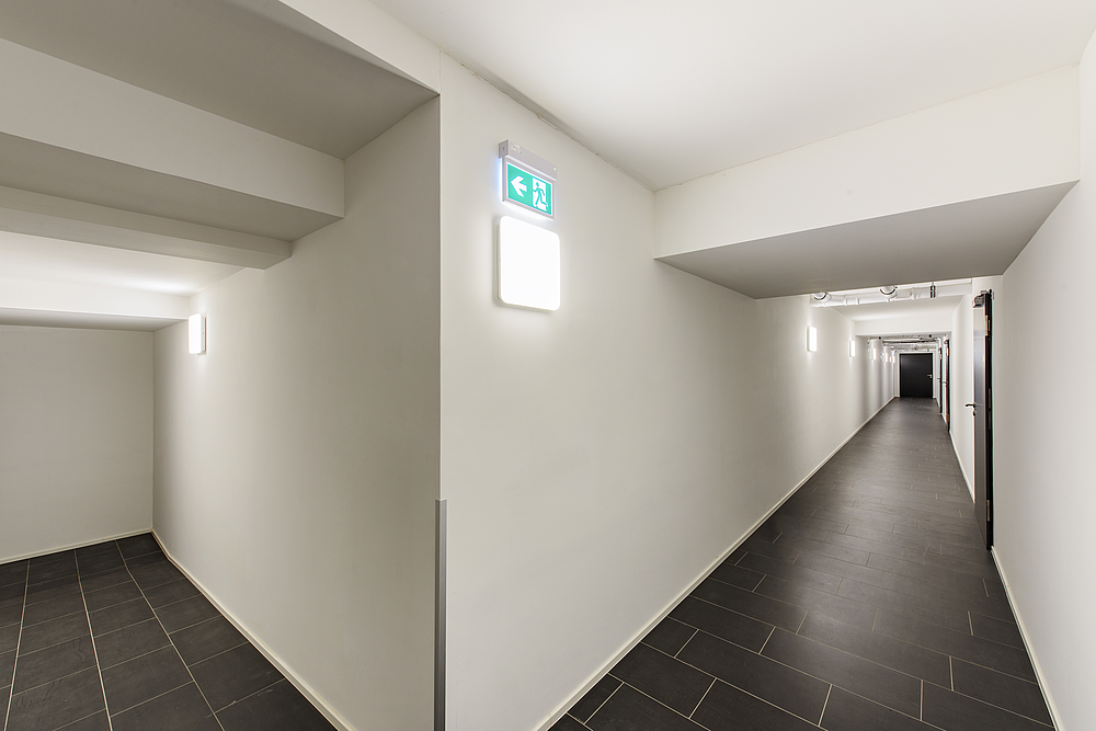 SIMA app carré bl 3000K